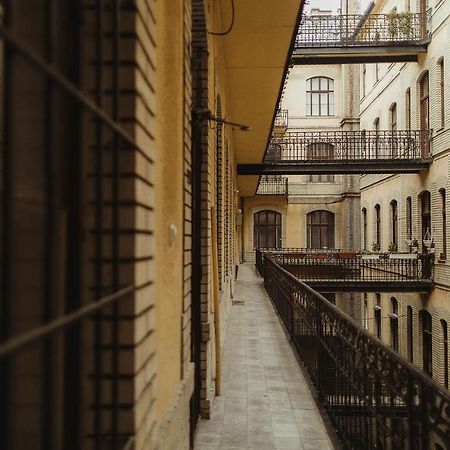 Jozsef63 Apartment Будапеща Екстериор снимка